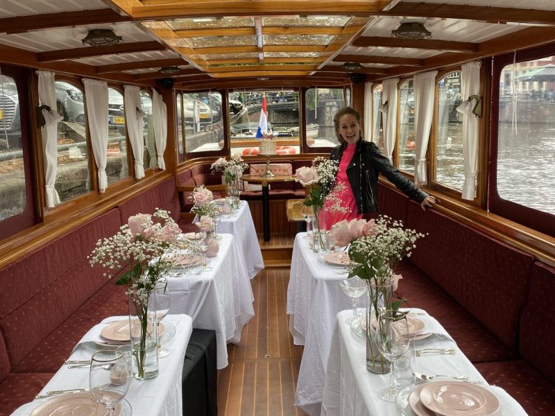 Salonbootverhuur_Amsterdam_salonboot_Iris (7)